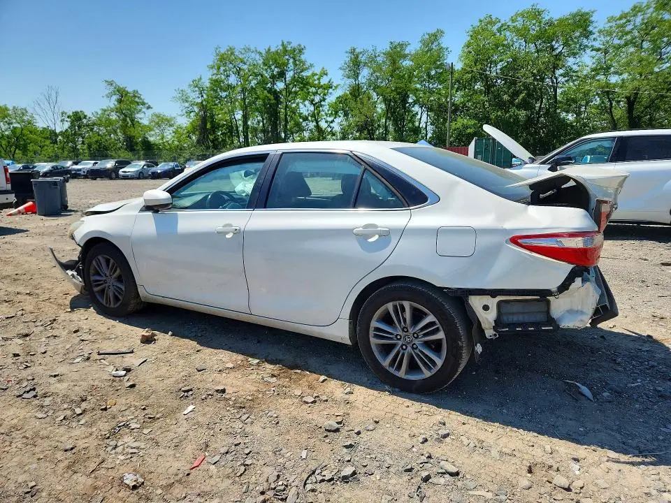2016 TOYOTA CAMRY   