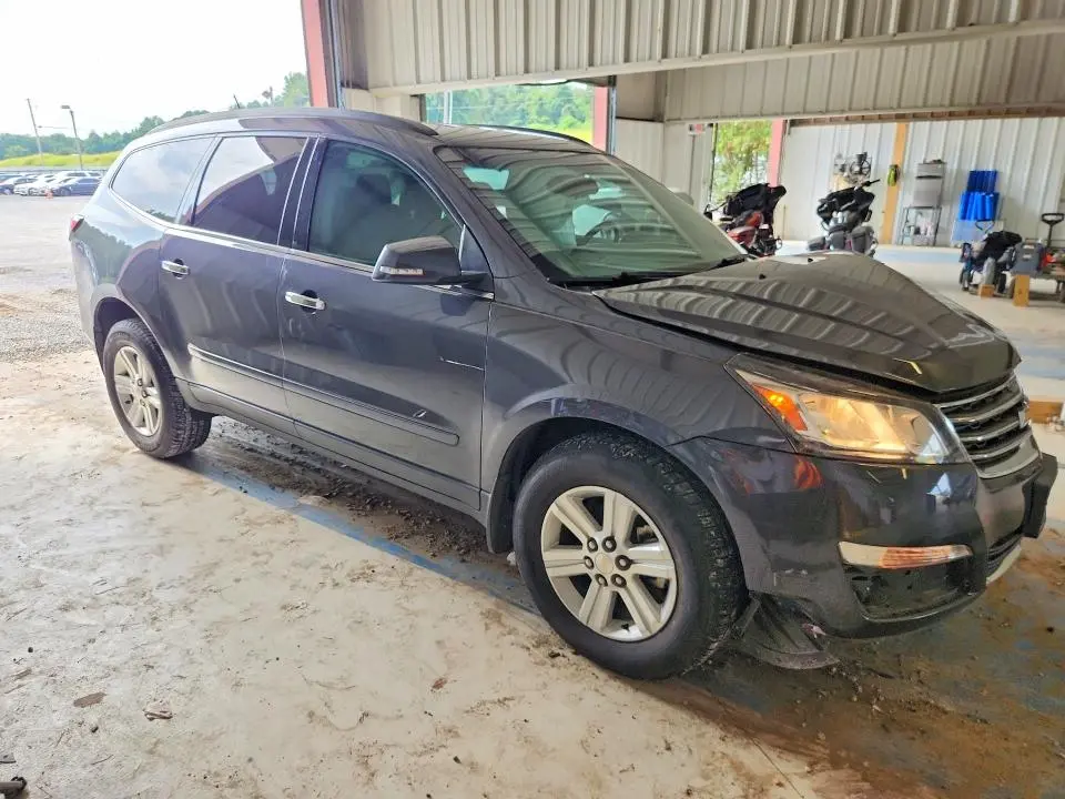 2014 CHEVROLET TRAVERSE LT  