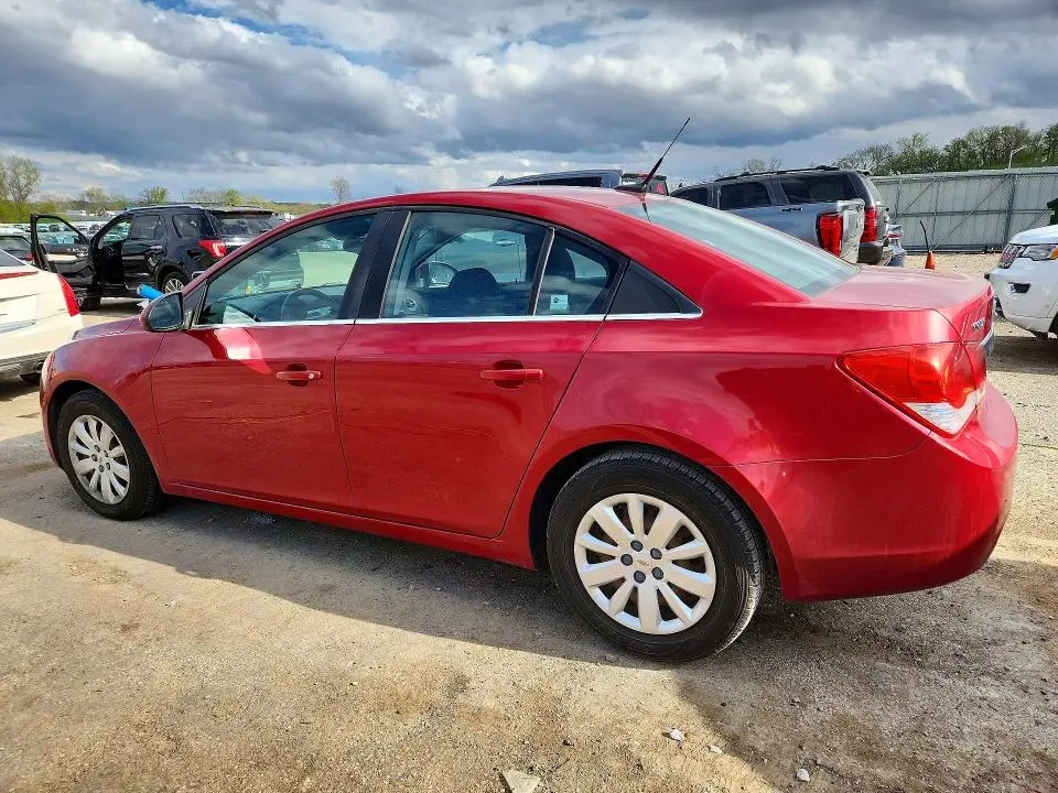 2011 CHEVROLET CRUZE LT  