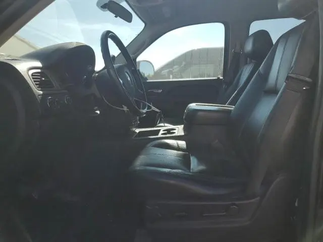 2013 CHEVROLET SUBURBAN K1500 LT  