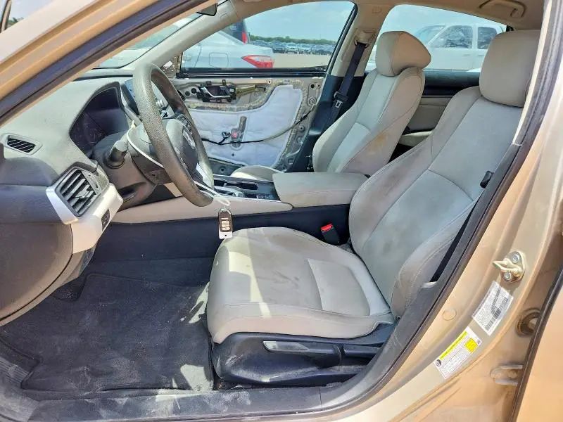 2020 HONDA ACCORD LX  