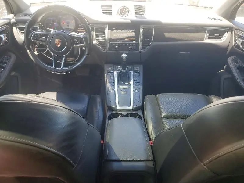 2015 PORSCHE MACAN S  