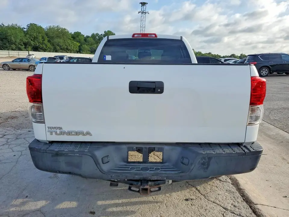 2013 TOYOTA TUNDRA DOUBLE CAB SR5  