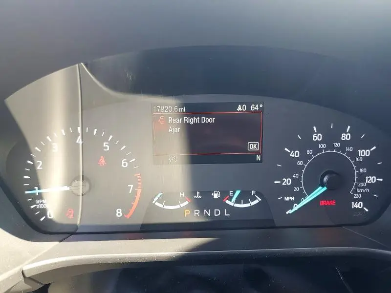 2021 FORD ESCAPE SE  