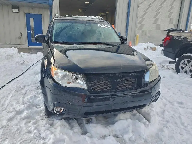 2012 SUBARU FORESTER LIMITED  