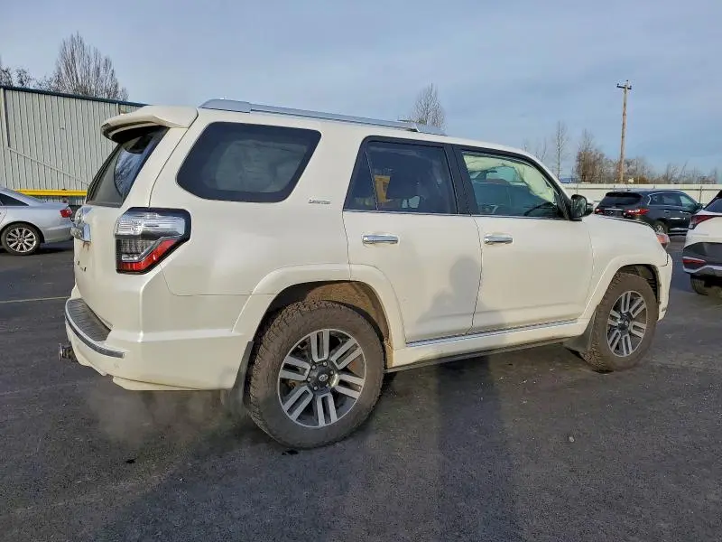 2018 TOYOTA 4RUNNER SR5/SR5 PREMIUM  