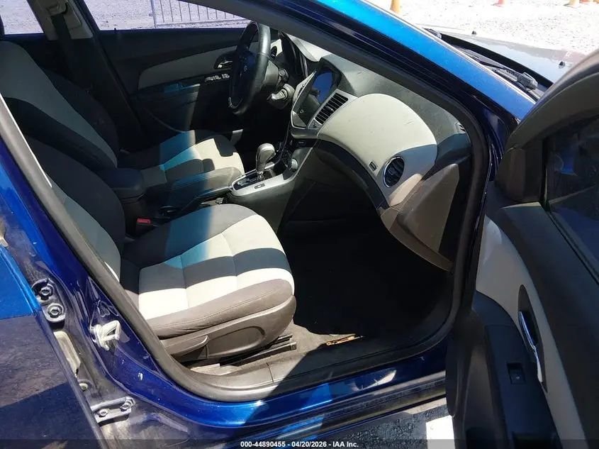 2013 CHEVROLET CRUZE LS AUTO