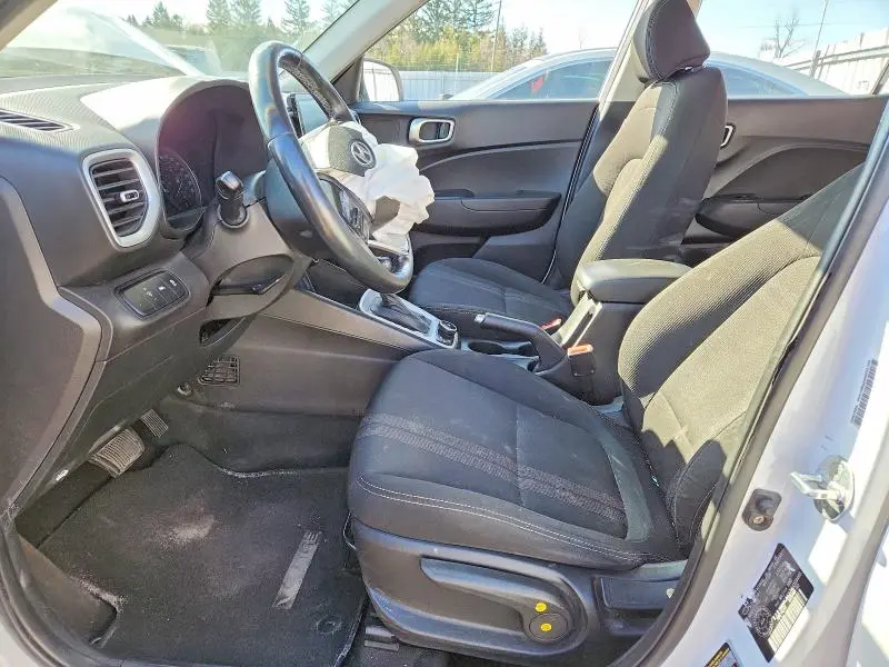 2021 HYUNDAI VENUE SEL  