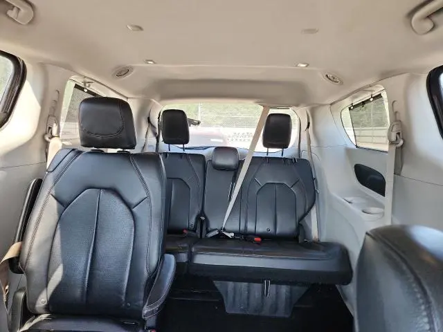 2017 CHRYSLER PACIFICA TOURING L PLUS  
