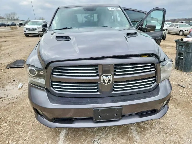 2015 RAM 1500 SPORT  