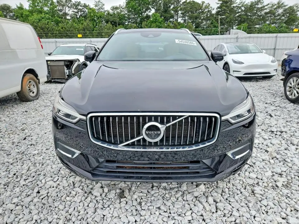 2021 VOLVO XC60 T5 INSCRIPTION  