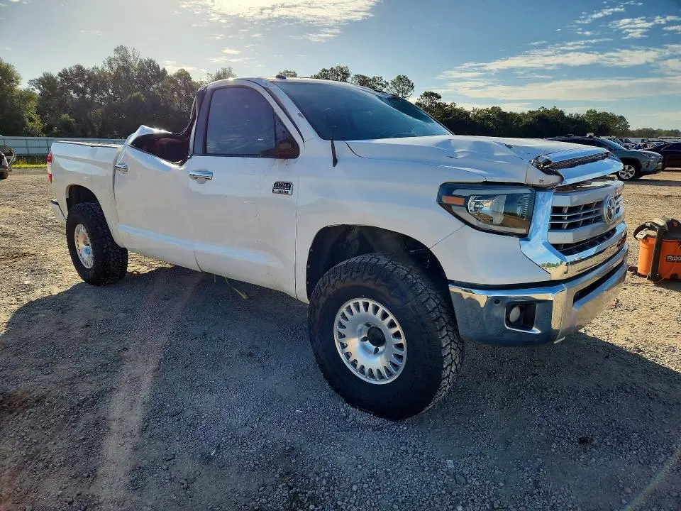 2014 TOYOTA TUNDRA CREWMAX PLATINUM  