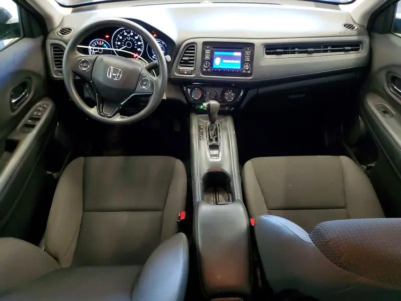 2022 HONDA HR-V LX  