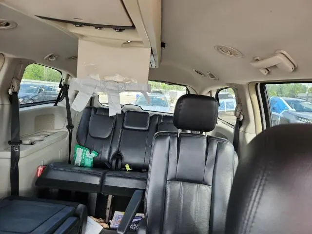 2012 CHRYSLER TOWN & COUNTRY TOURING  