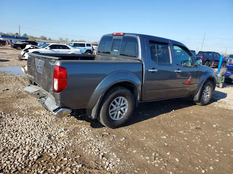 2017 NISSAN FRONTIER S  