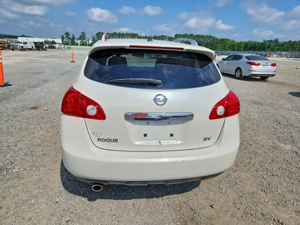 2012 NISSAN ROGUE   