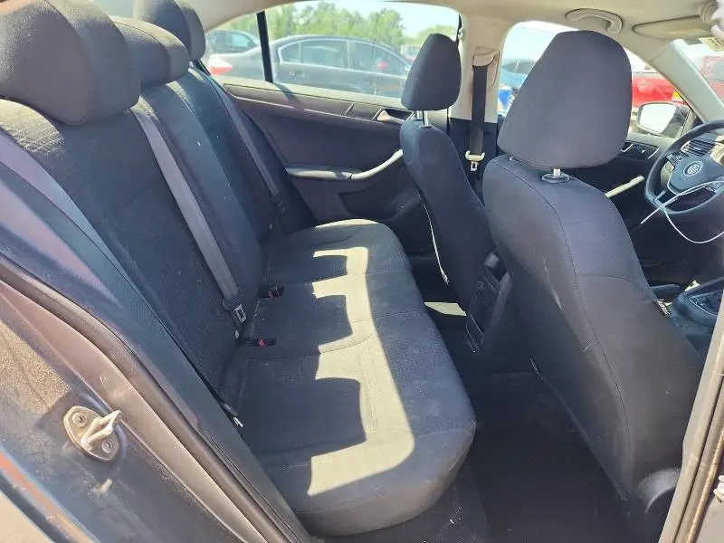 2016 VOLKSWAGEN JETTA S  