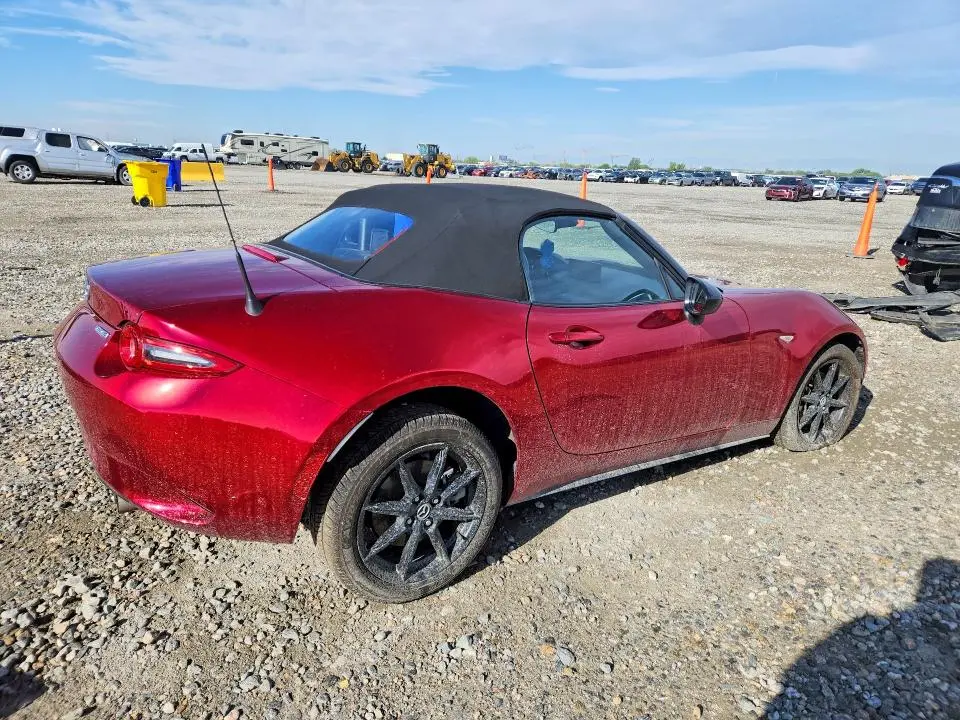 2024 MAZDA MX-5 MIATA SPORT  