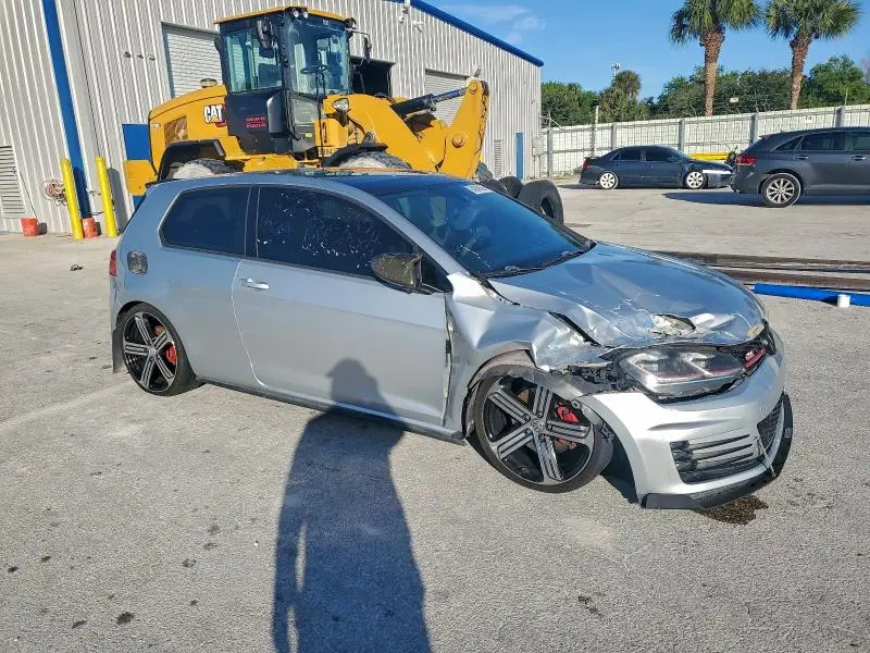 2015 VOLKSWAGEN GTI   
