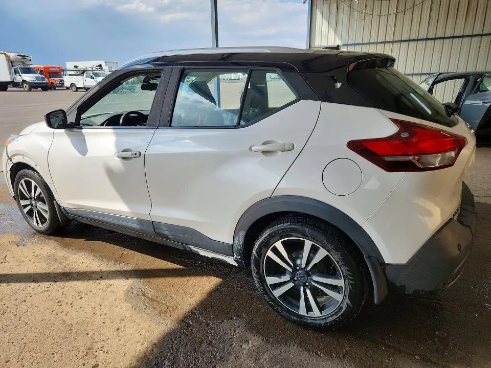2020 NISSAN KICKS SV  