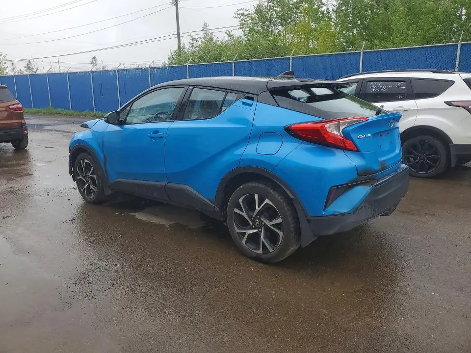 2019 TOYOTA C-HR LE  