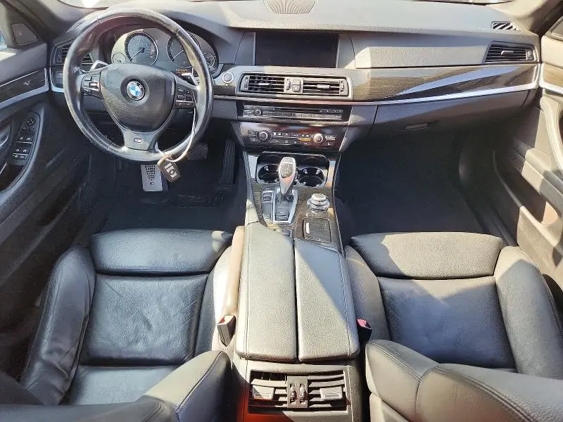 2011 BMW 528 I  