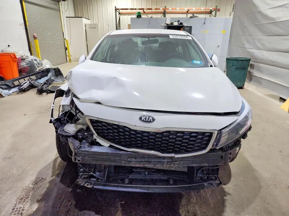 2018 KIA FORTE LX  