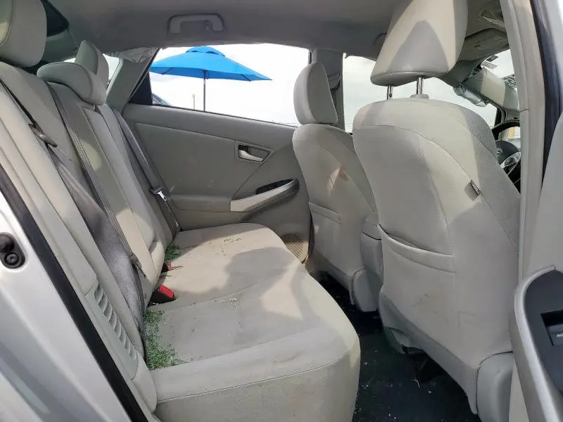 2014 TOYOTA PRIUS   