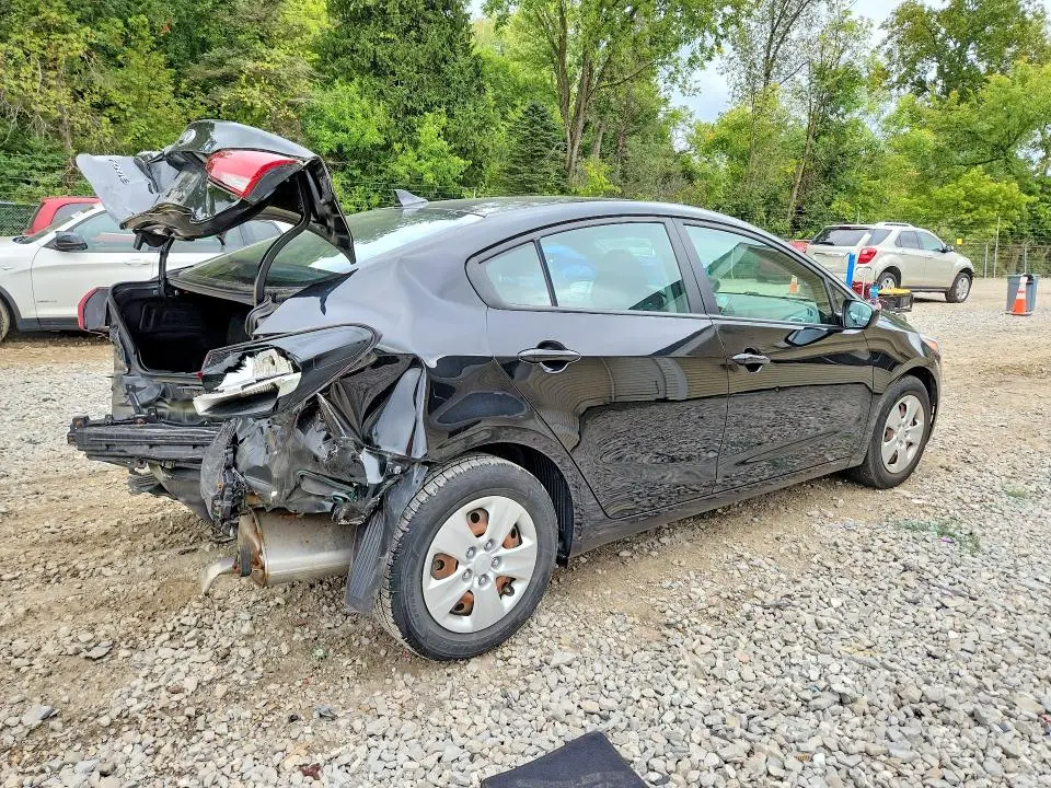 2018 KIA FORTE LX  