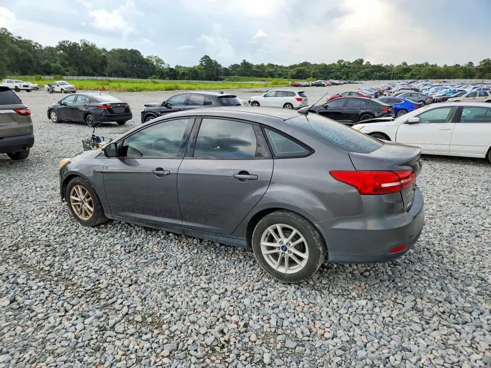 2017 FORD FOCUS SE  