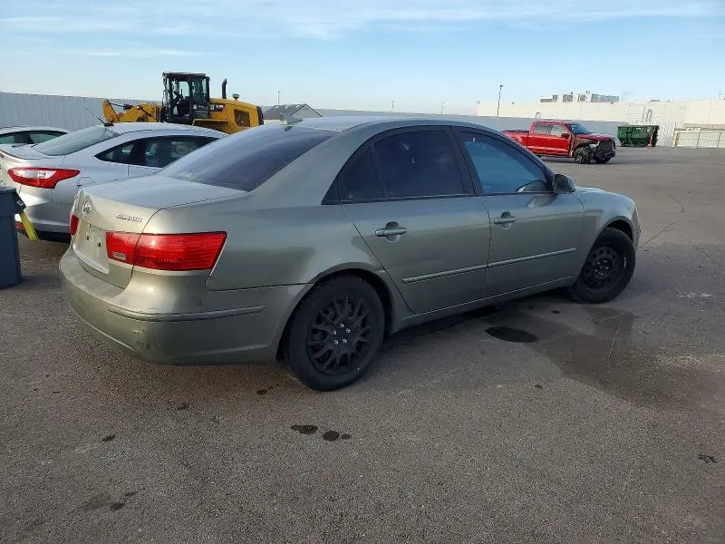 2010 HYUNDAI SONATA GLS  