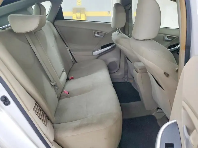 2010 TOYOTA PRIUS II  