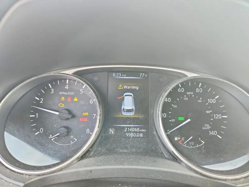 2016 NISSAN ROGUE SL  