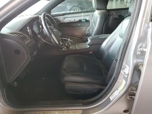 2013 CHRYSLER 300C   