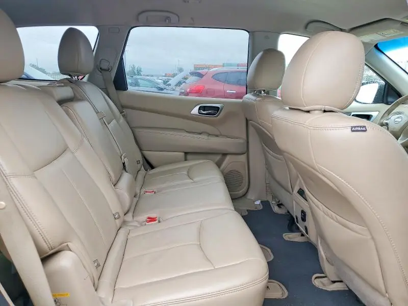 2015 NISSAN PATHFINDER SL  