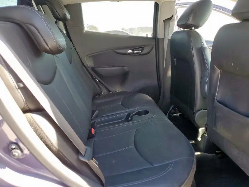 2017 CHEVROLET SPARK 2LT  