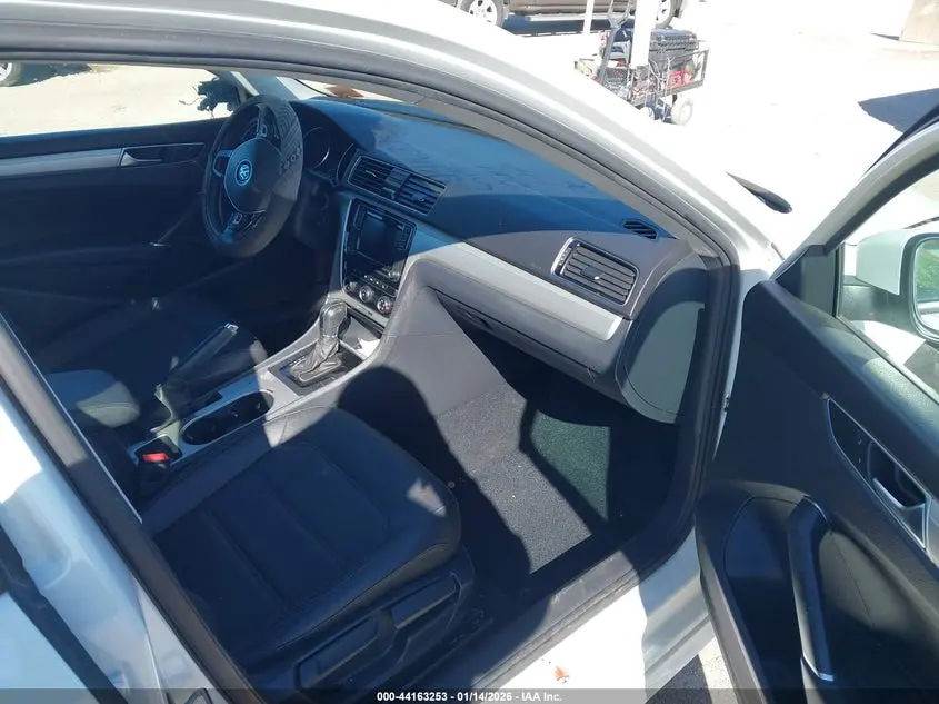 2019 VOLKSWAGEN PASSAT 2.0T WOLFSBURG EDITION