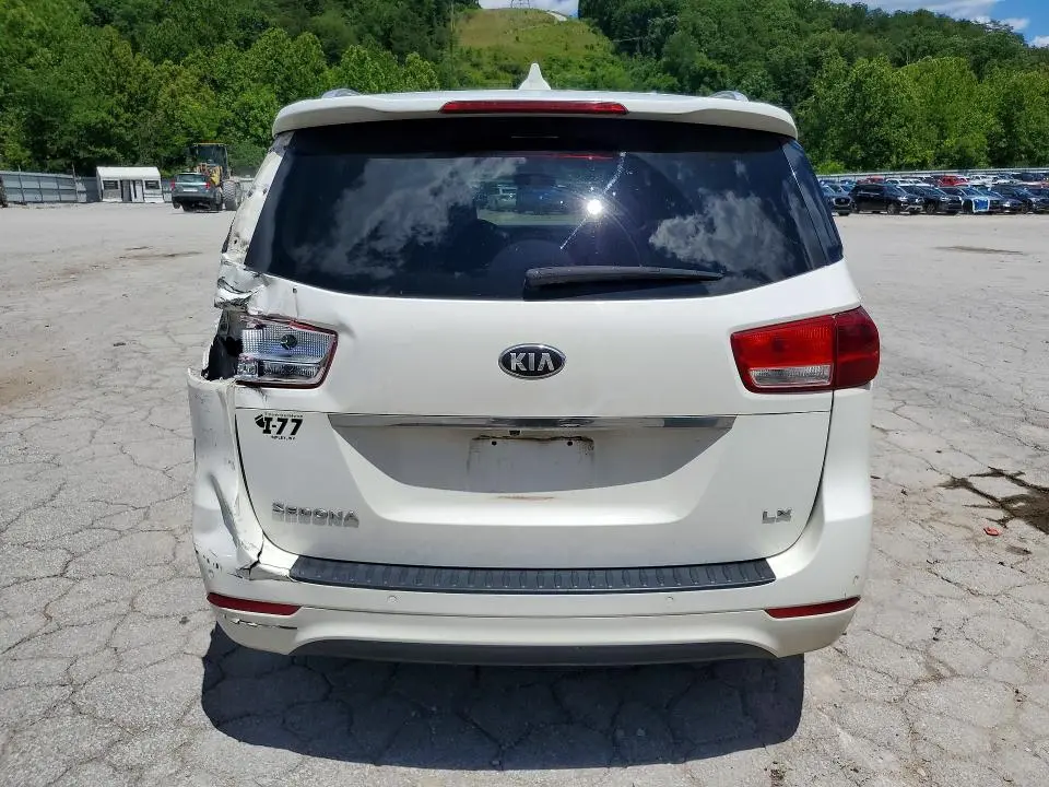 2017 KIA SEDONA LX  