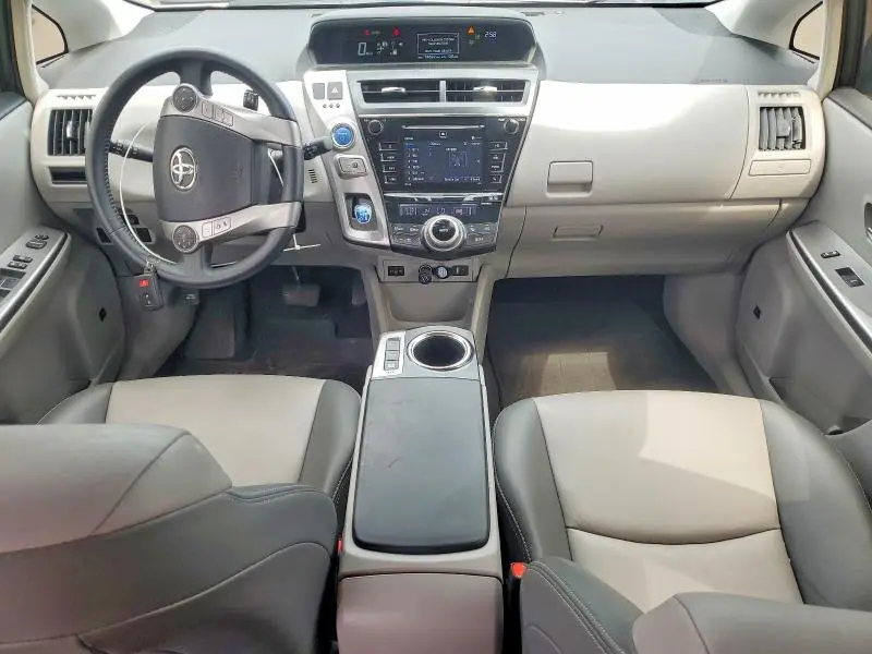 2017 TOYOTA PRIUS V FIVE  