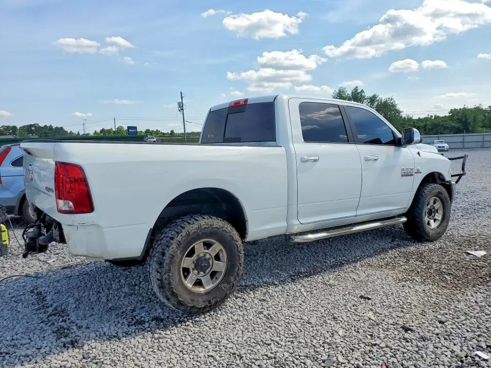 2016 RAM 2500 SLT  