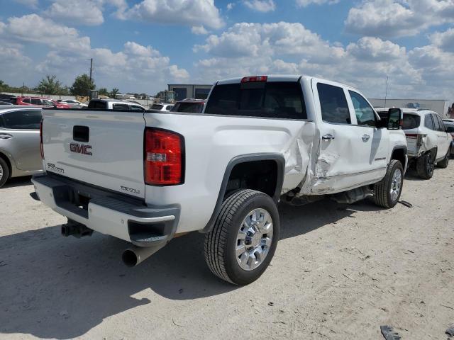 2017 GMC SIERRA K2500 DENALI