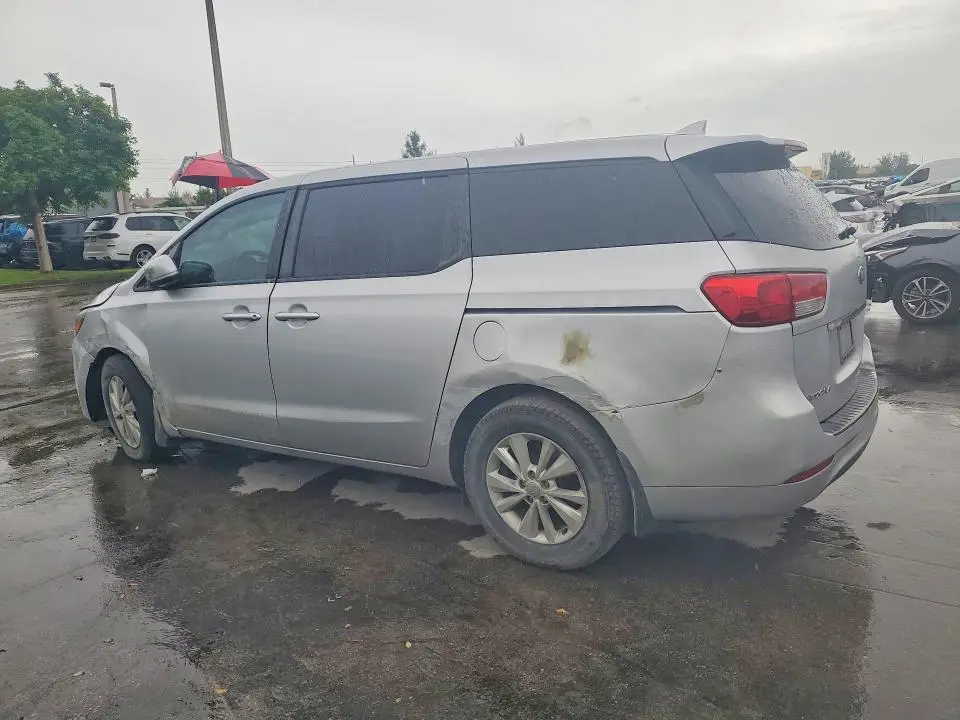 2018 KIA SEDONA LX  