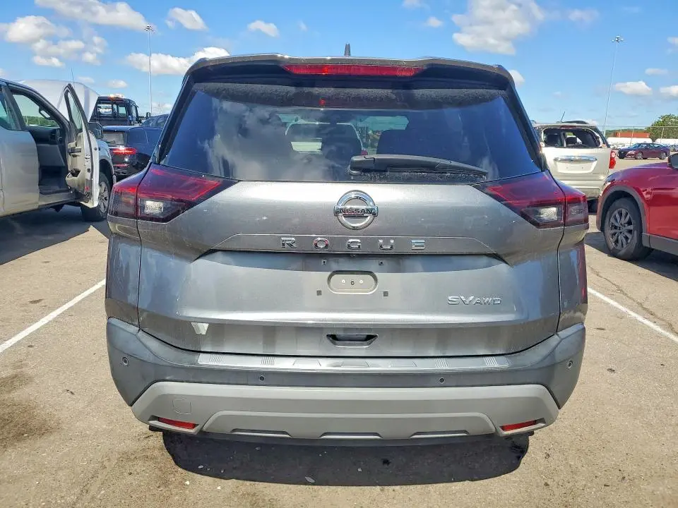2021 NISSAN ROGUE SV  