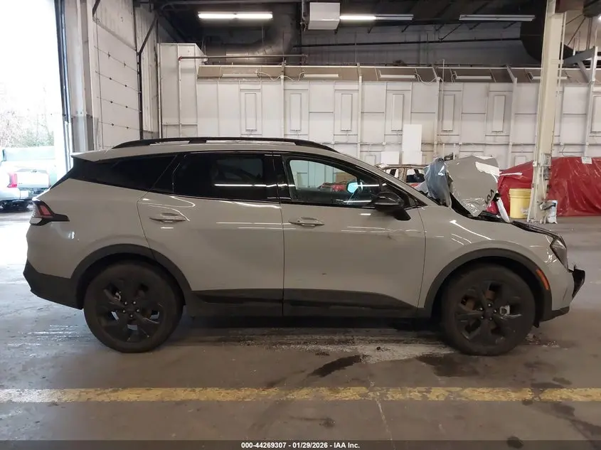 2025 KIA SPORTAGE X-LINE