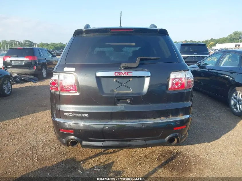 2011 GMC ACADIA DENALI