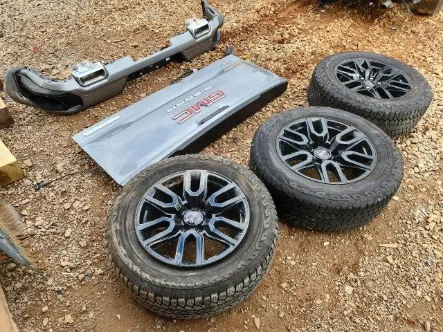 2025 GMC SIERRA K1500 ELEVATION  