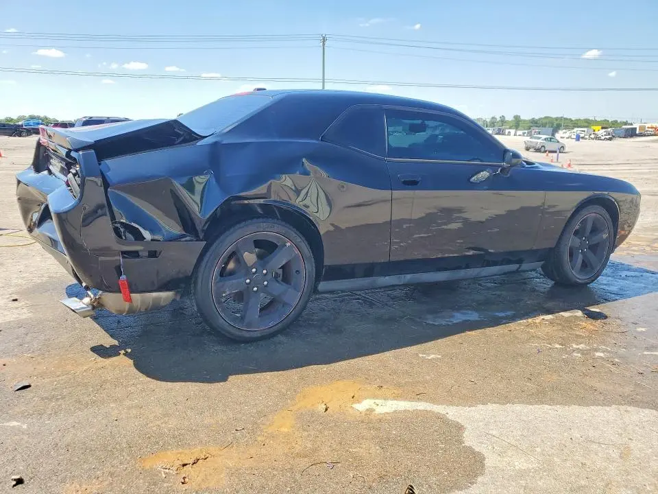 2014 DODGE CHALLENGER SXT  