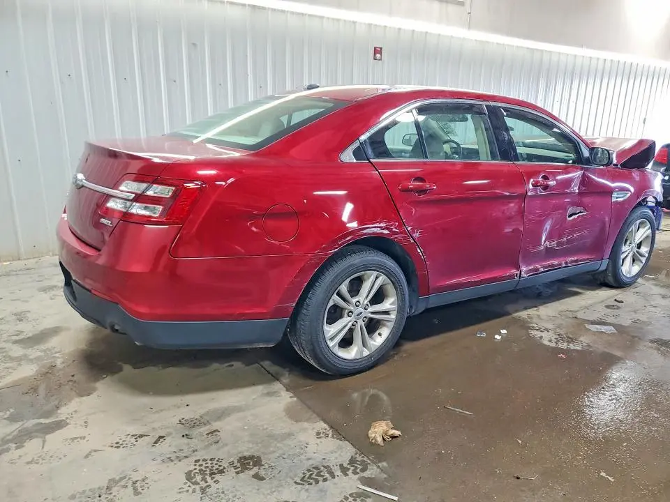 2017 FORD TAURUS SEL  