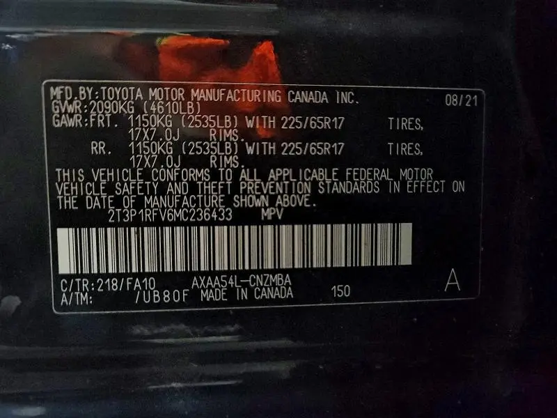 2021 TOYOTA RAV4 XLE  