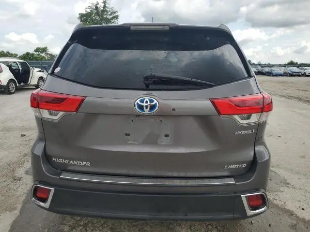 2017 TOYOTA HIGHLANDER HYBRID LIMITED  